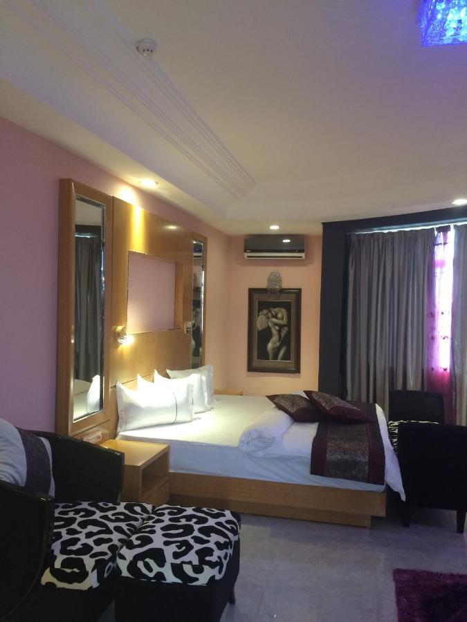 Sun Beach Hôtel Cotonou Quarto foto
